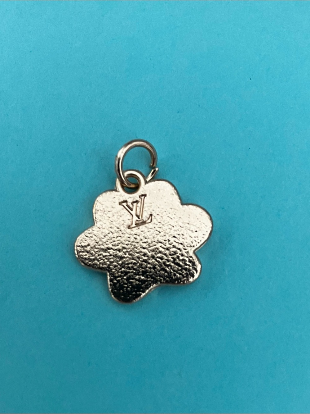 Louis Vuitton stamped Black and Gold tone Paw Print Charm with Crystals - Picture 3 of 4
